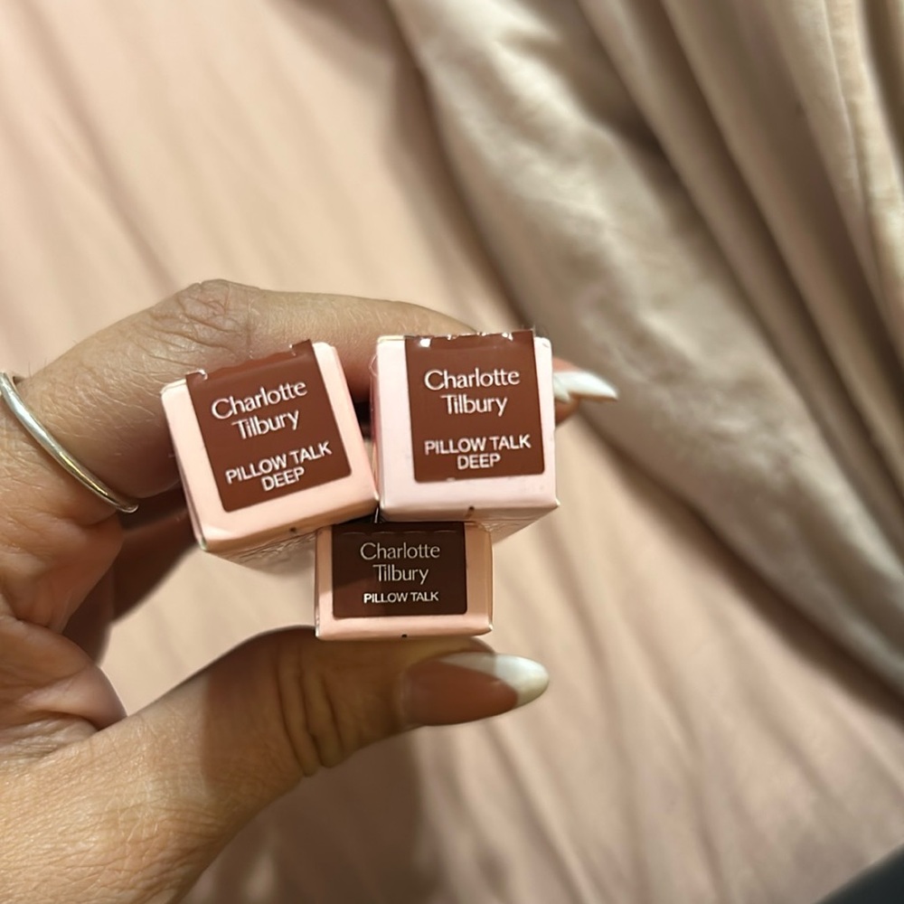 NIB Charlotte tilbury collagen bath deep and eyeliner